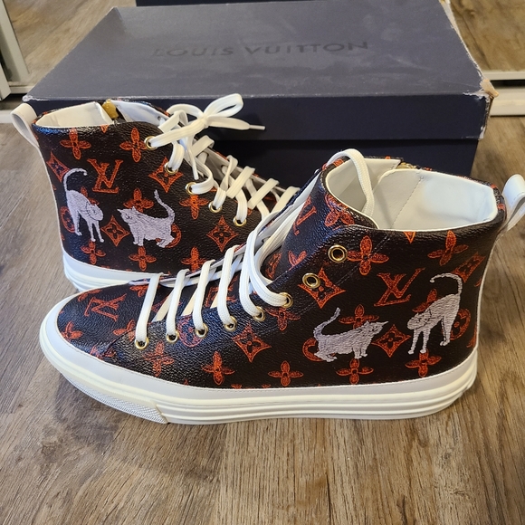 Louis Vuitton Catogram Stellar Sneaker Boot. Unisex - Picture 11 of 11